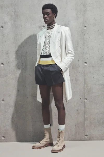 Look 30